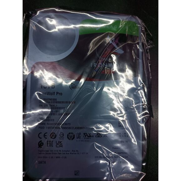 Seagate (ST18000NE000) IronWolf Pro 18TB HDD - 7200 RPM, SATA (1803) - Picture 3 of 5